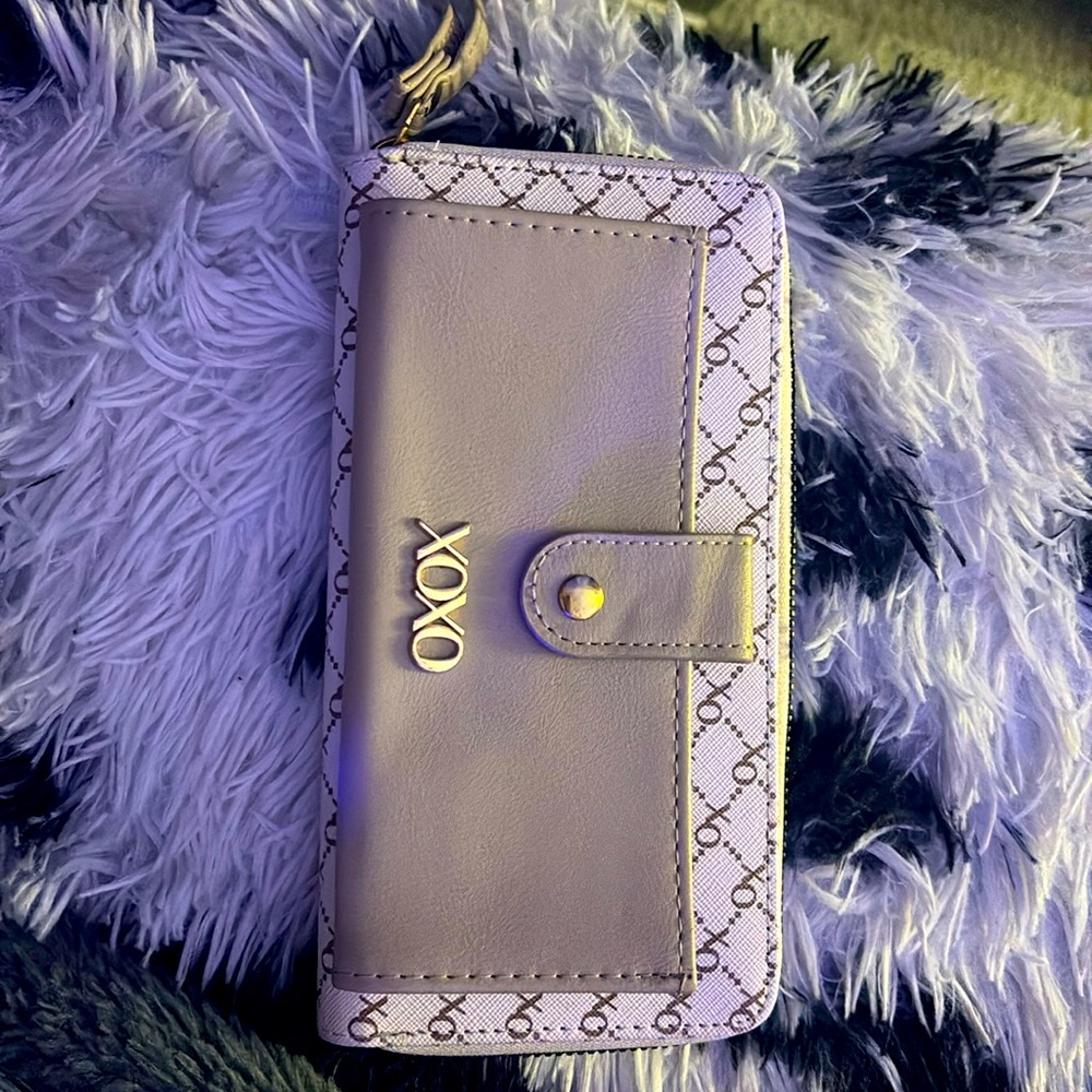XOXO Wallet
